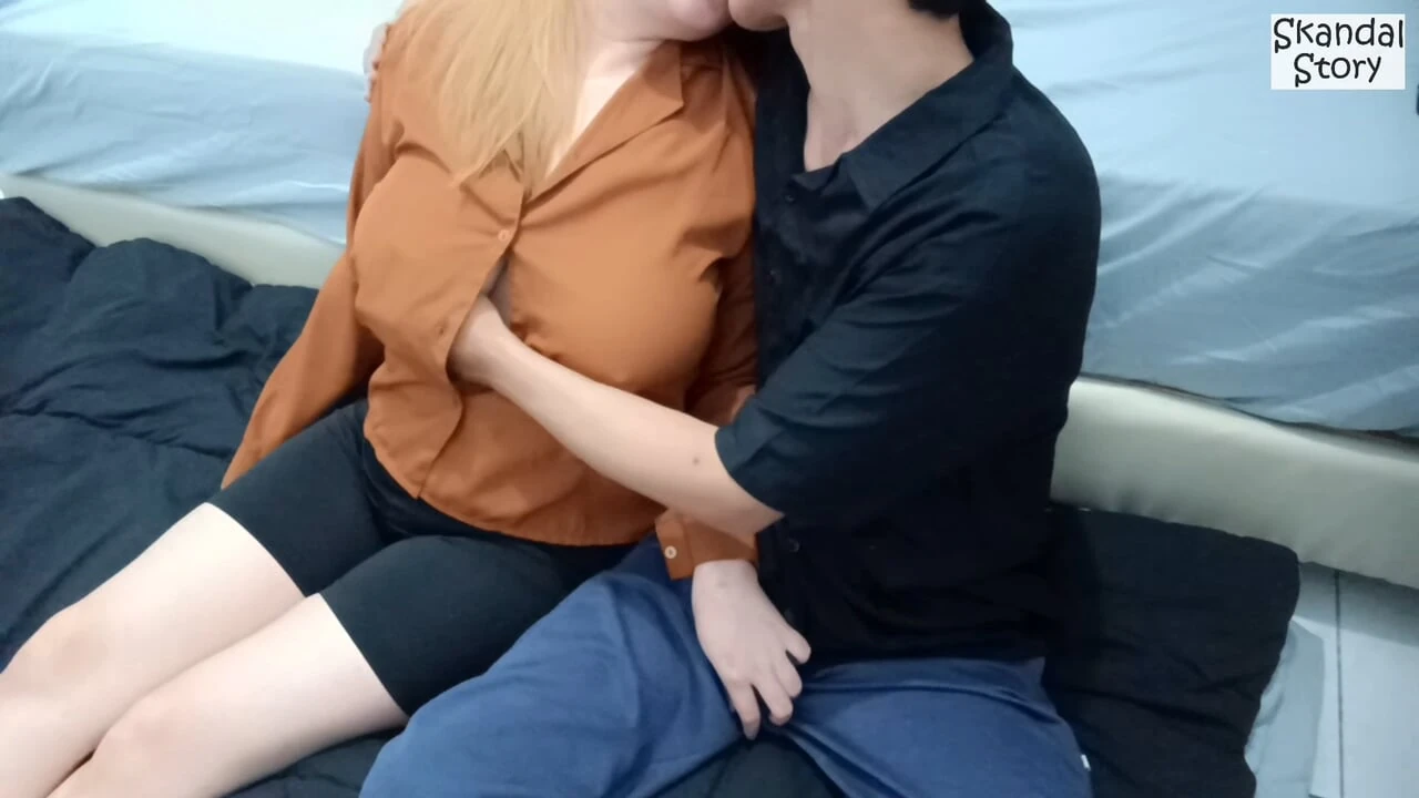 Satisfying My Boss’s Lust In The Office